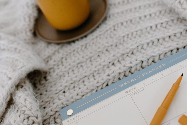 How to Design a Weekly Reset Routine for a Fresh Start